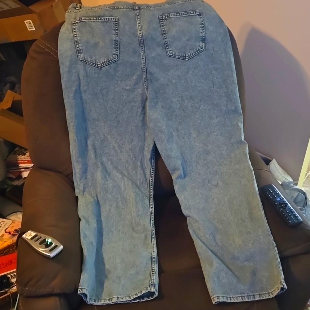 Ladies BooHoo size 18 jeans high waist